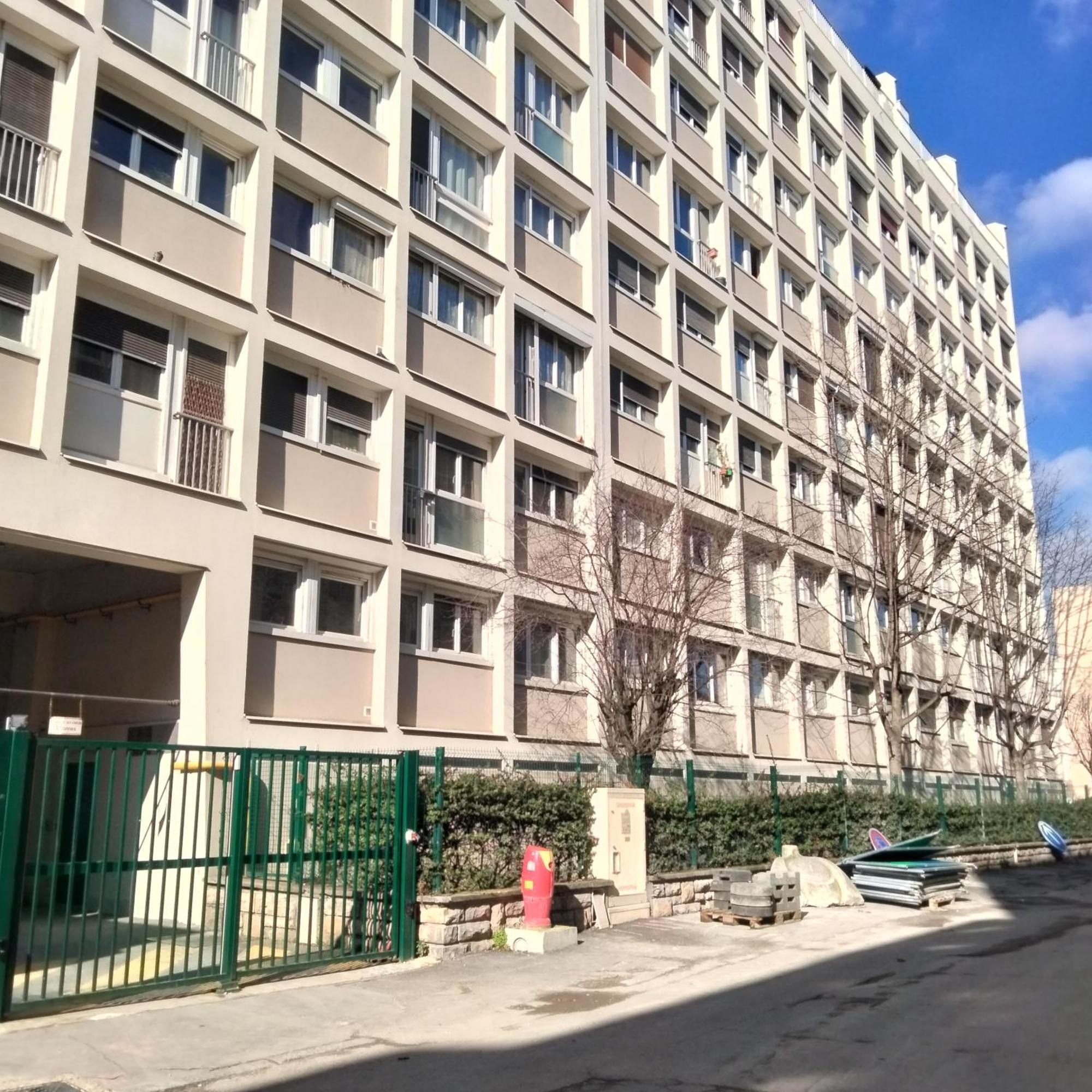 Appartement Lumineux 3 Chambres - Villeurbanne Gratte Ciel Luaran gambar
